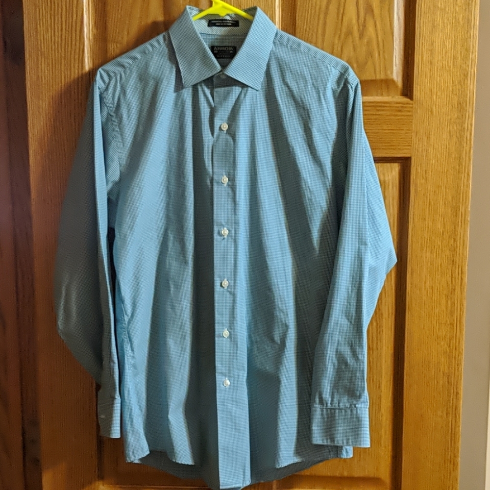 Men's dress shirt